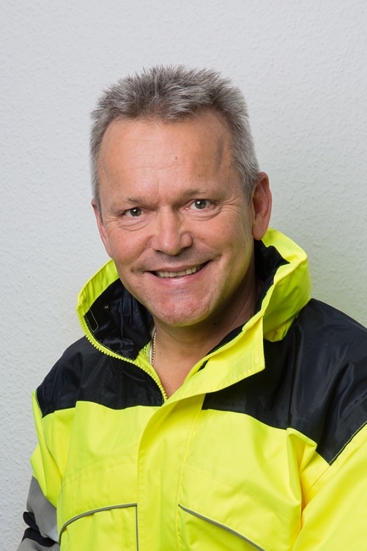 Bausachverständiger, Immobiliensachverständiger, Immobiliengutachter und Baugutachter  Sven Holbe Main-Taunus